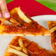 Image for article titled How to quickly DIY a pizza with whatever's in your kitchen